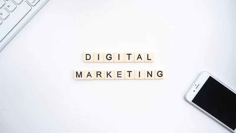 Marketing stratégique vs opérationnel : pourquoi les deux sont indispensables