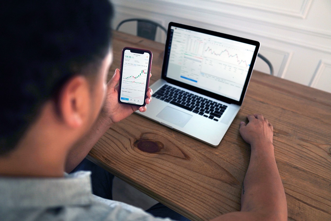 découvrez comment la recherche de marché vous aide à analyser les tendances, comprendre le comportement des clients et identifier de nouvelles opportunités pour développer votre entreprise de manière efficace.